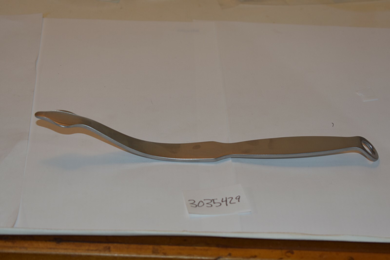 WM 3035429 ORTHOPEDIC CHANDLER RETRACTOR LENGTH 9.875″ BLADE WIDTH 3/4″