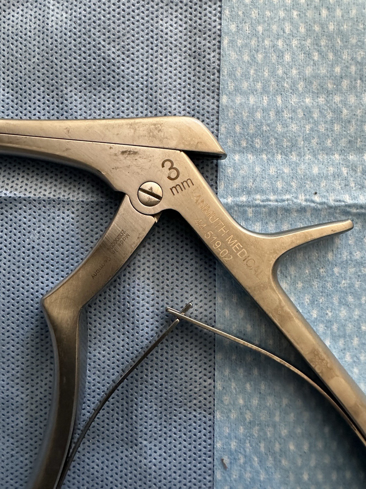 Lot Of 2 Pcs Bayonet Kerrison Rongeurs 45° Curved Up 2mm+3mm Surgical Inst