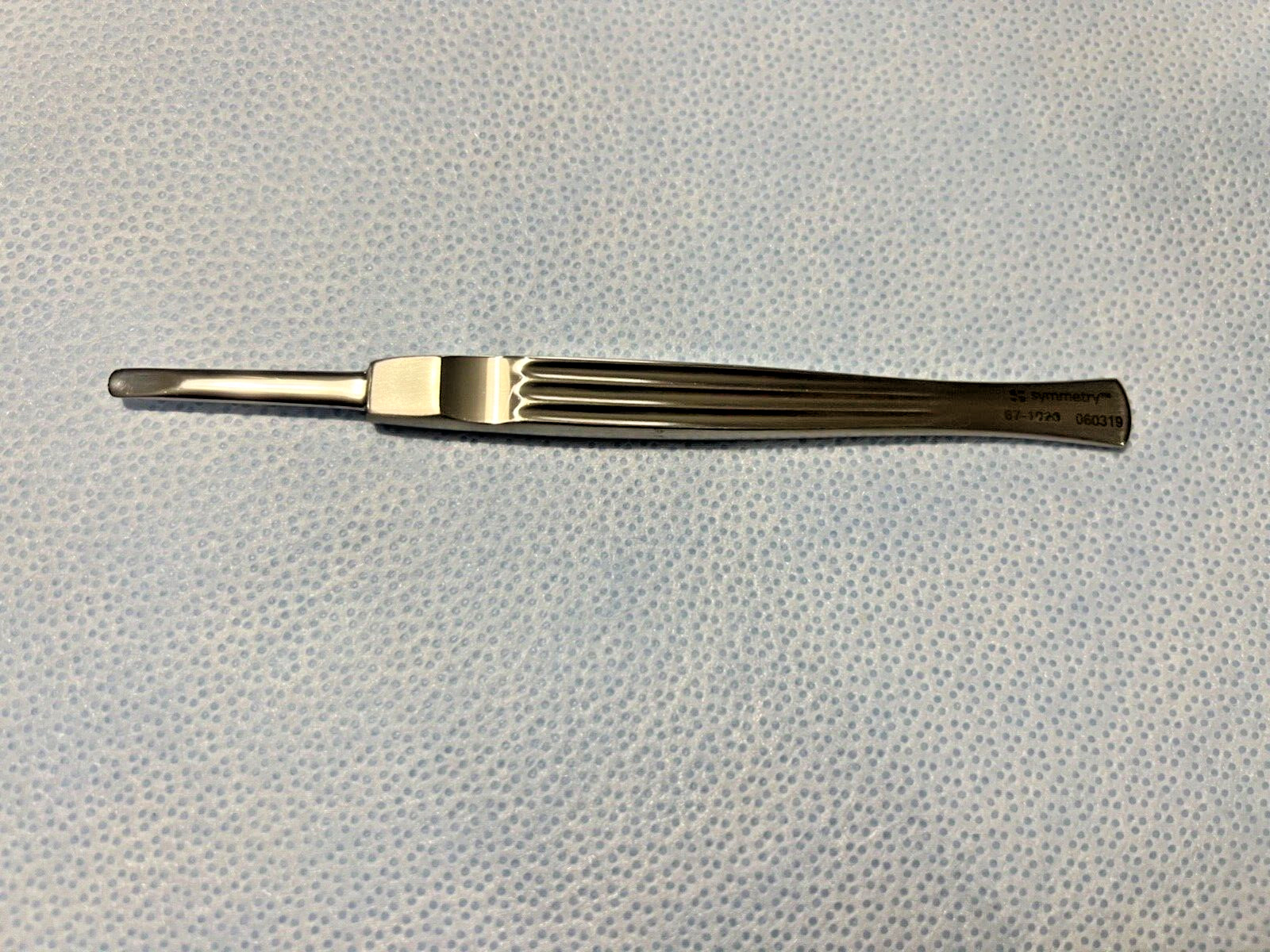 Symmetry 67-1020 Cottle Nasal Knife Straight 4mm Blade X 5-1/4″ Length ENT