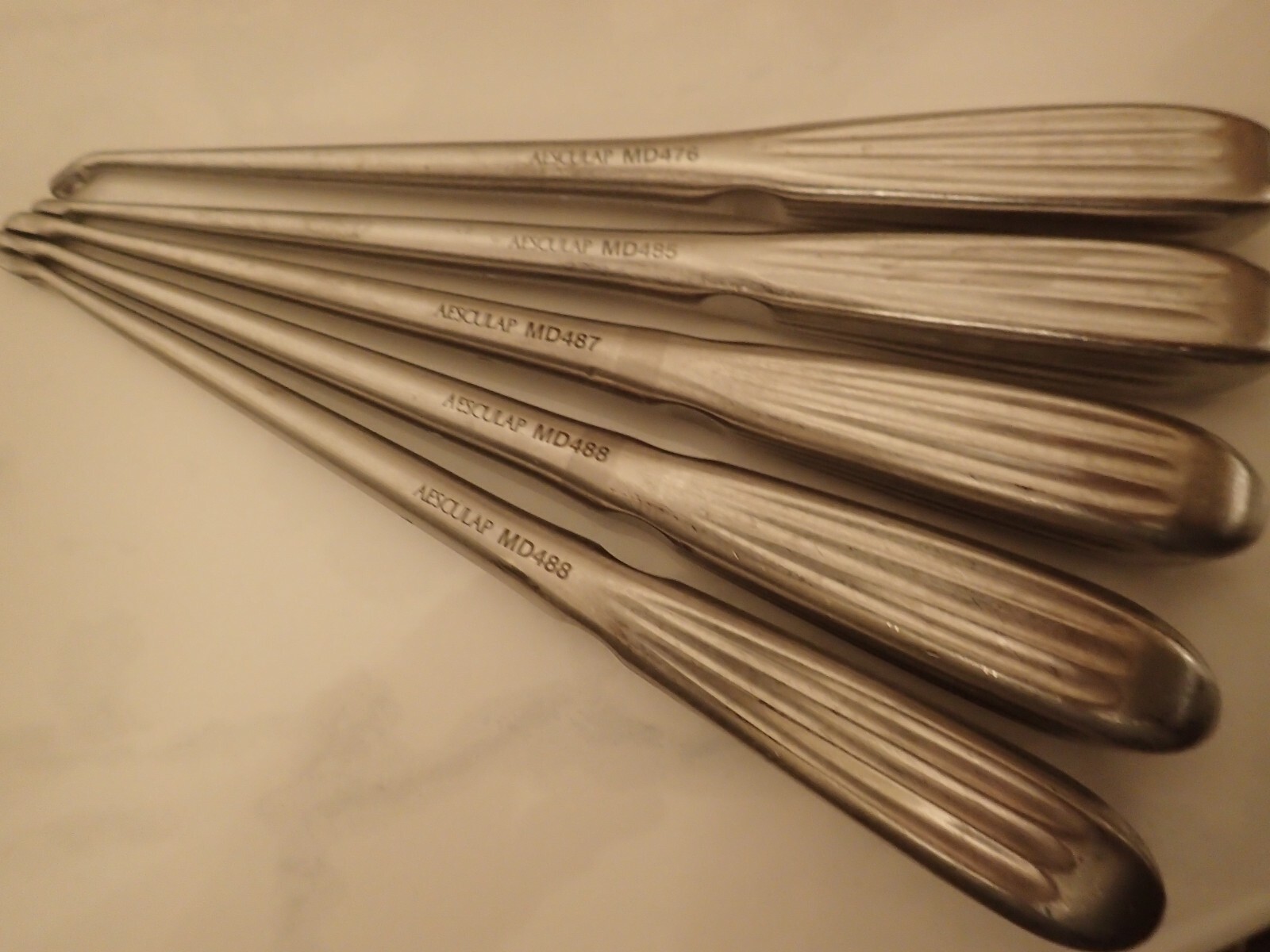 Lot of FIVE Aesculap – Bone Curettes