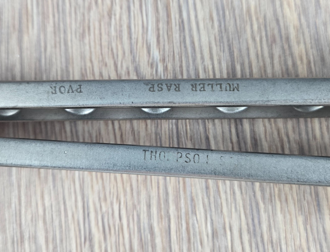 2X Thompson Muller Stem Orthopedic Hip rasps