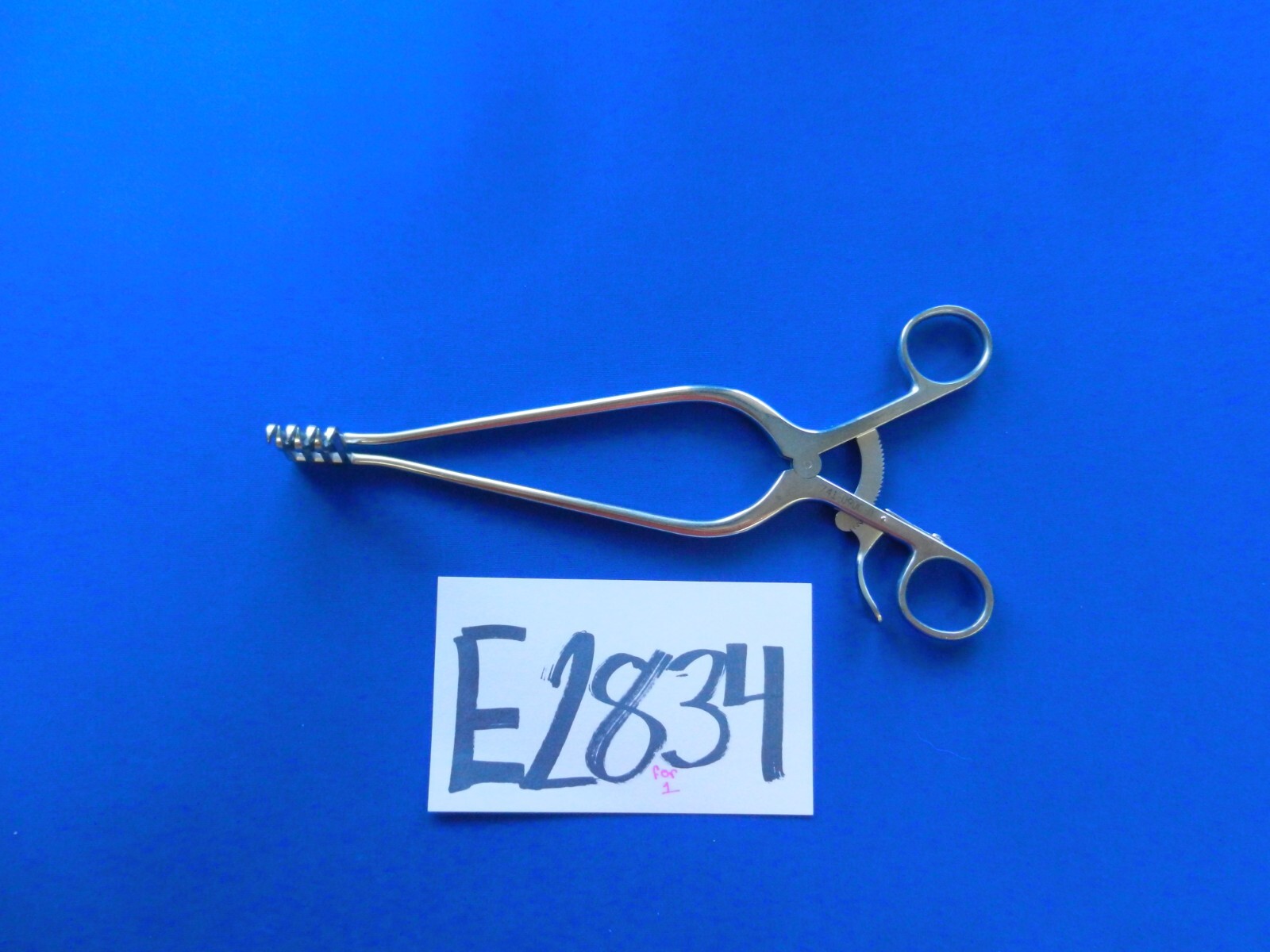 E2834 Life Instruments 741-0900-0 Weitlander 3×4 Prong Retractor 9″ Length