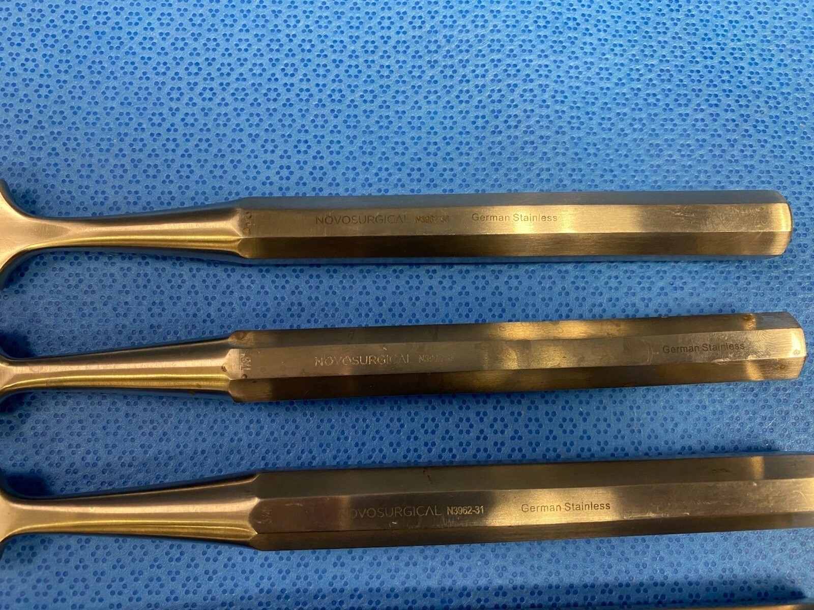 Set of 4 Novo Surgical Osteotome’s size 1/2″,7/8″, 3/4″, 1″ Orthopedic