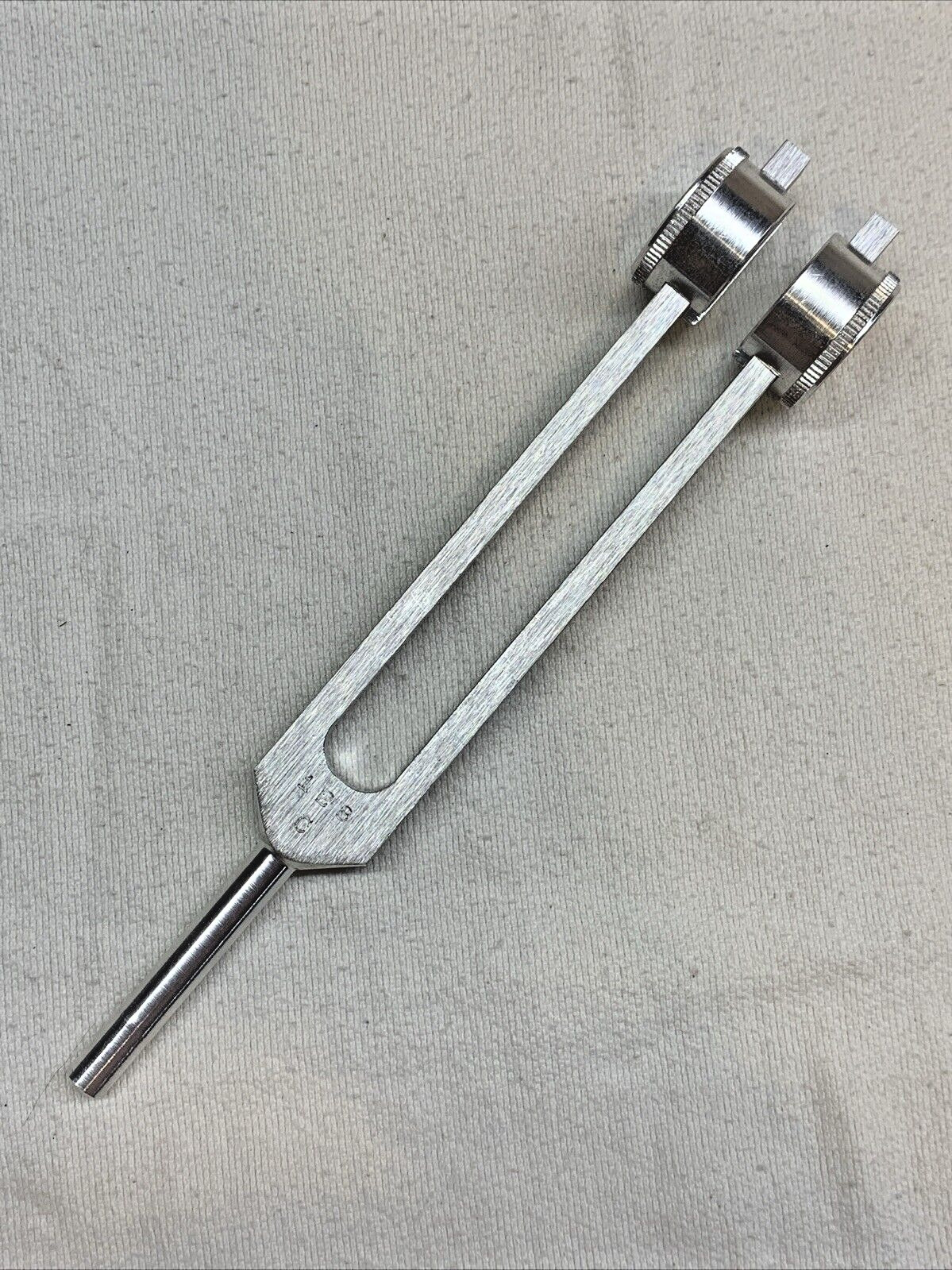 Crown Medical Weighted 8 in Tuning Fork 128 C Aluminum Alloy