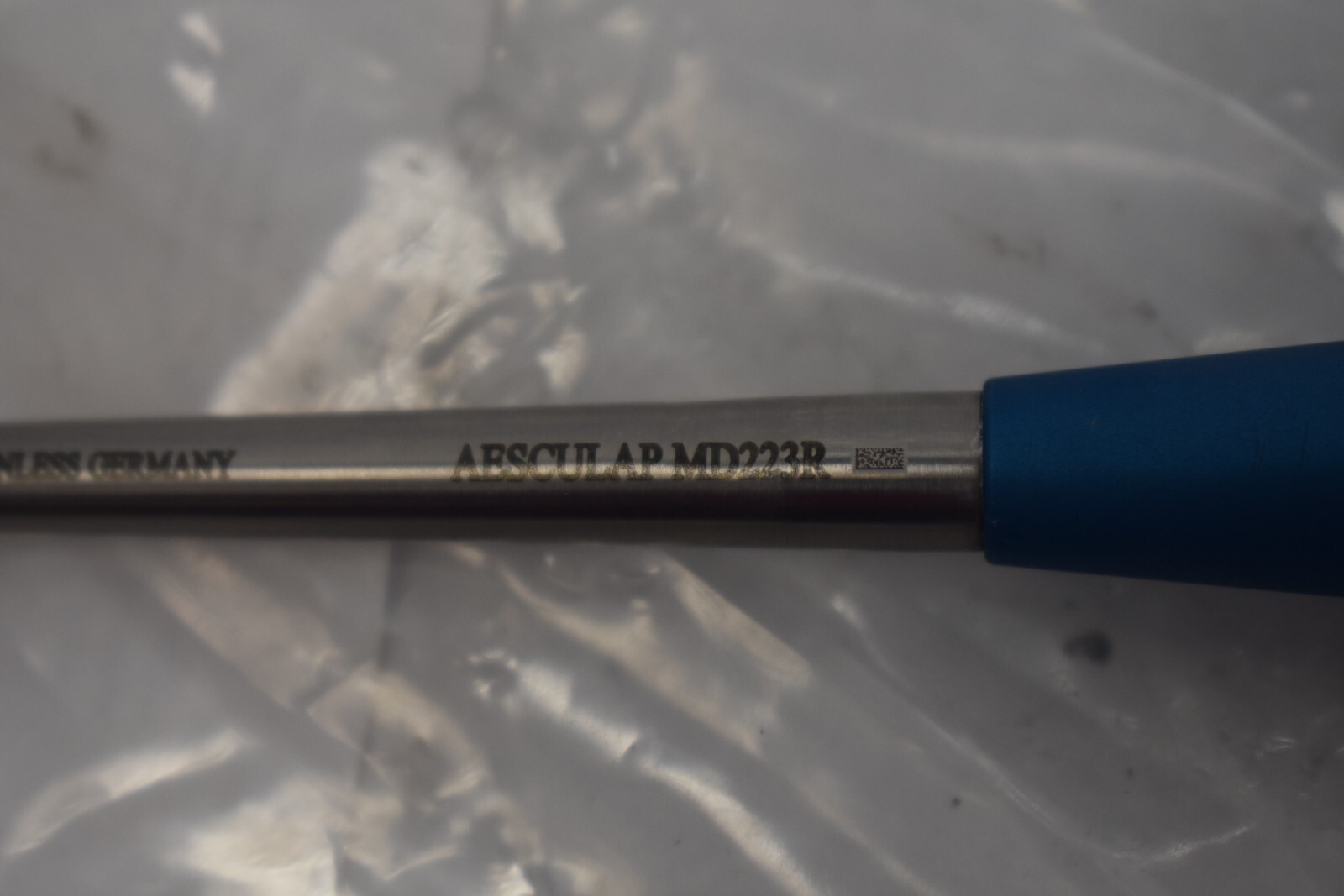 Aesculap Ref MD223R Cervical Cur 2 STR 253mm Blue 24002486 Stainless Steel