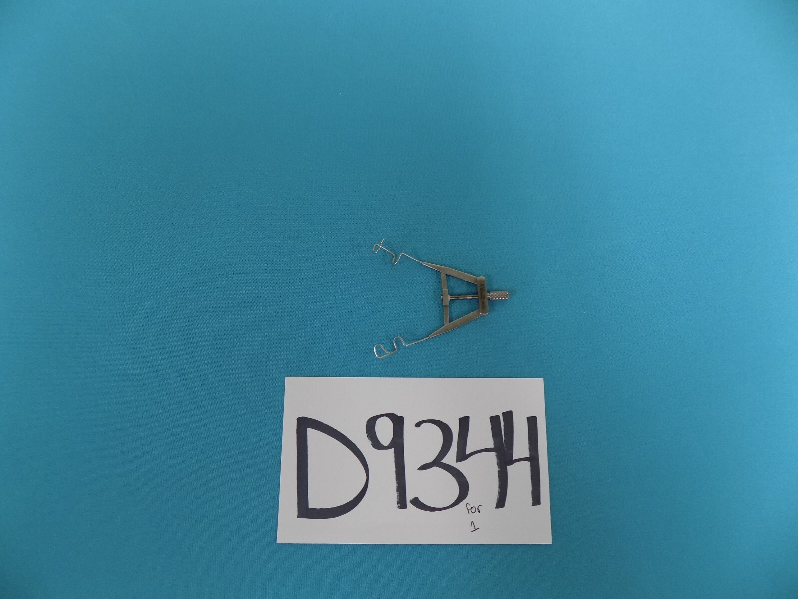 D9344 Ambler Lieberman Adult Size (14mm) Ophthalmic Speculum K-Wire Blades 7986E