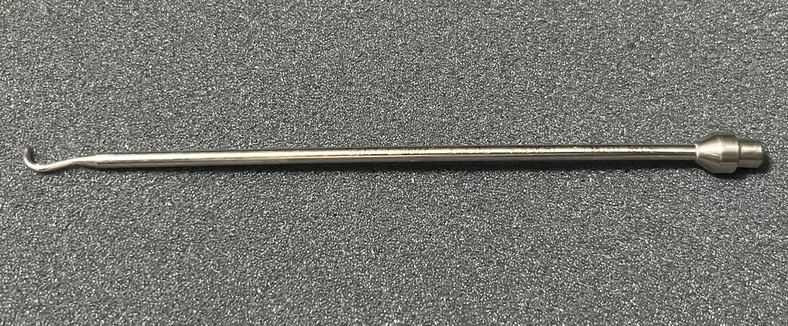 Shutt-Linvatec • Arthroscopic Suture Hook • Straight • 97.10015