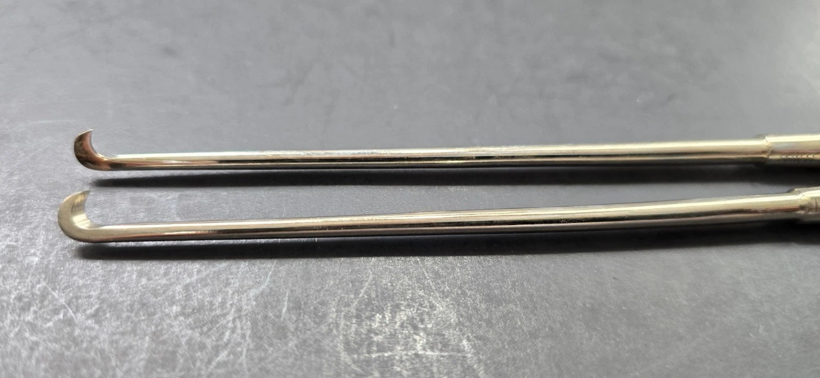 Plastic Arthroscopy Tendon Cutting Hook Knife 3mmX23cm 2X Left Right Instruments