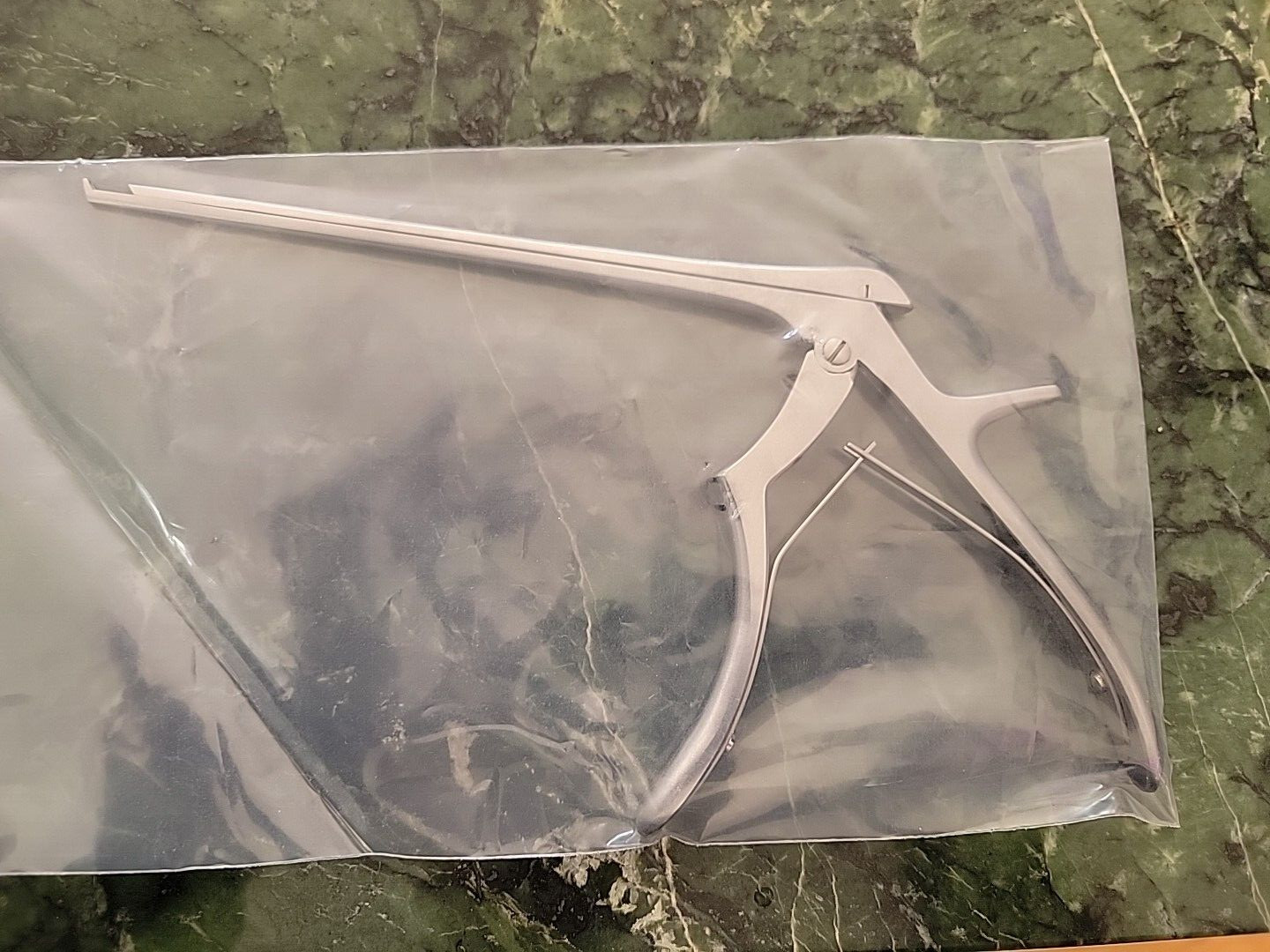 Dolphin Surgical Laminectomy Rongeur upward 45° 2mm Bite 17CM/7″ Shaft #5