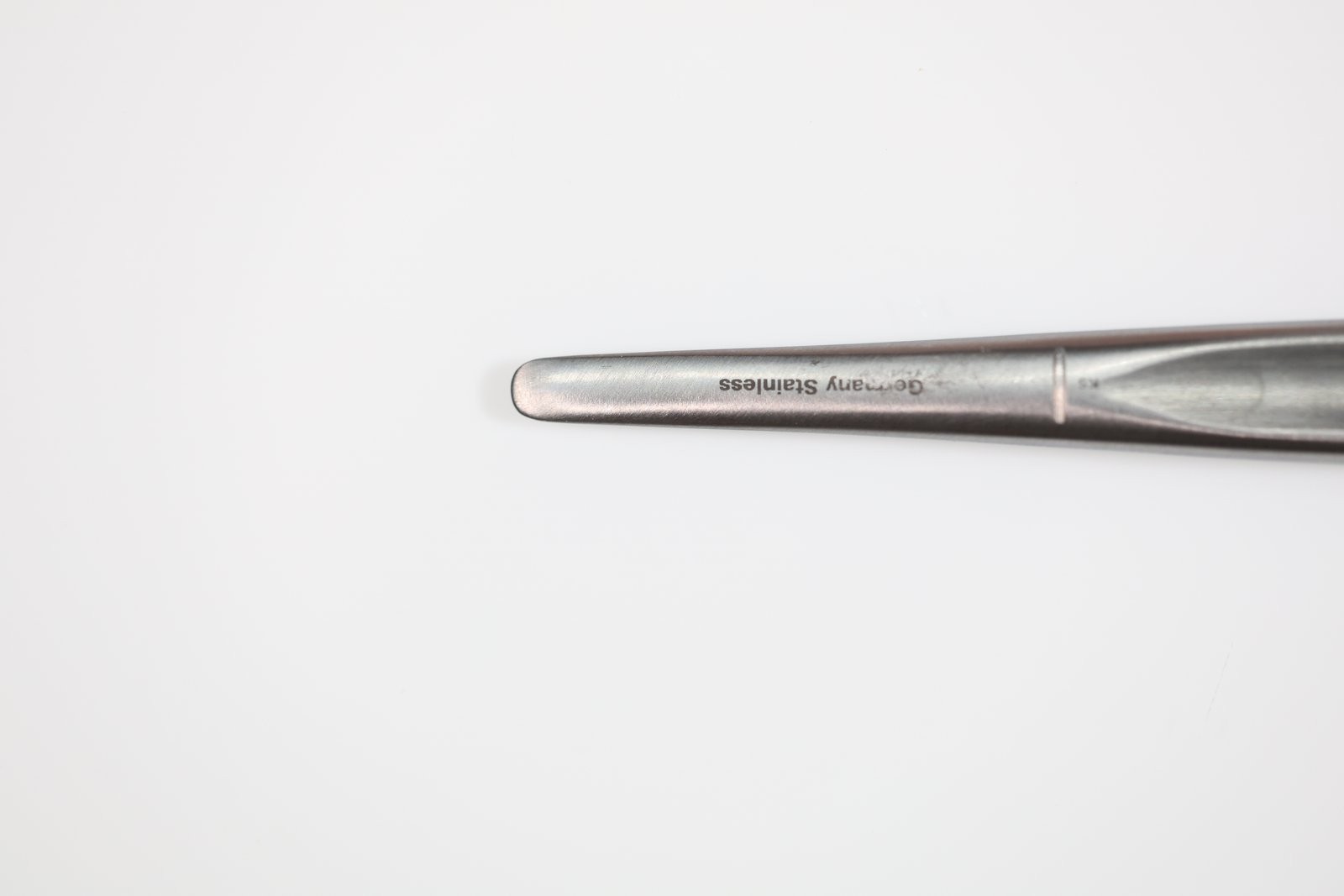 Boss 93-0574 Sayre Double-Ended Elevator, Curved, 4mm & 9mm Wide blades, 6-5/8in
