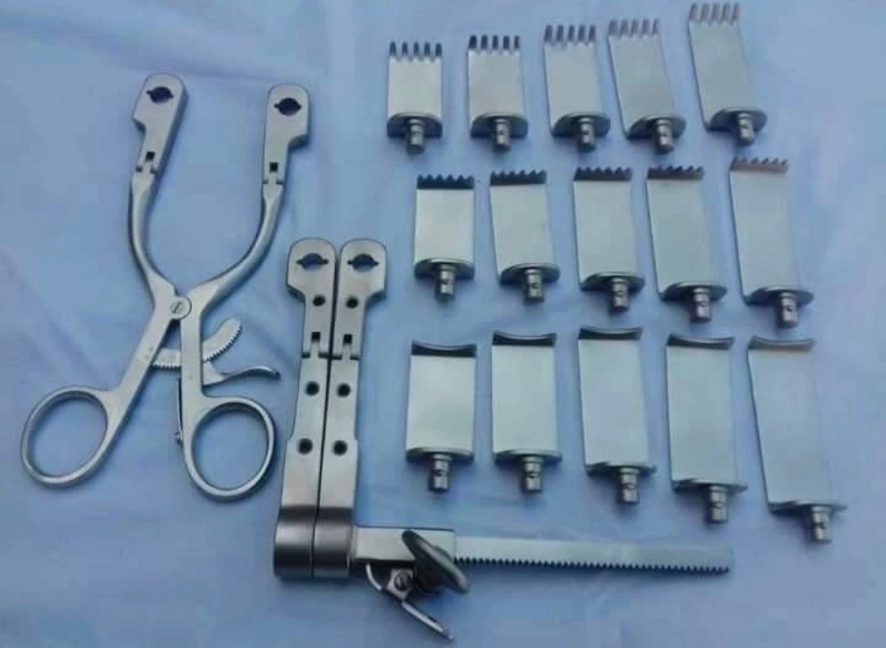 Aesculap Surgical Orthopedic Neuro Spine Caspar Cervical Retractor Set