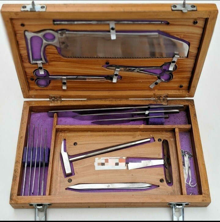 Post Mortem Instrument Set Autopsy Dissection Kit Anatomy 19Pc with Wooden Box