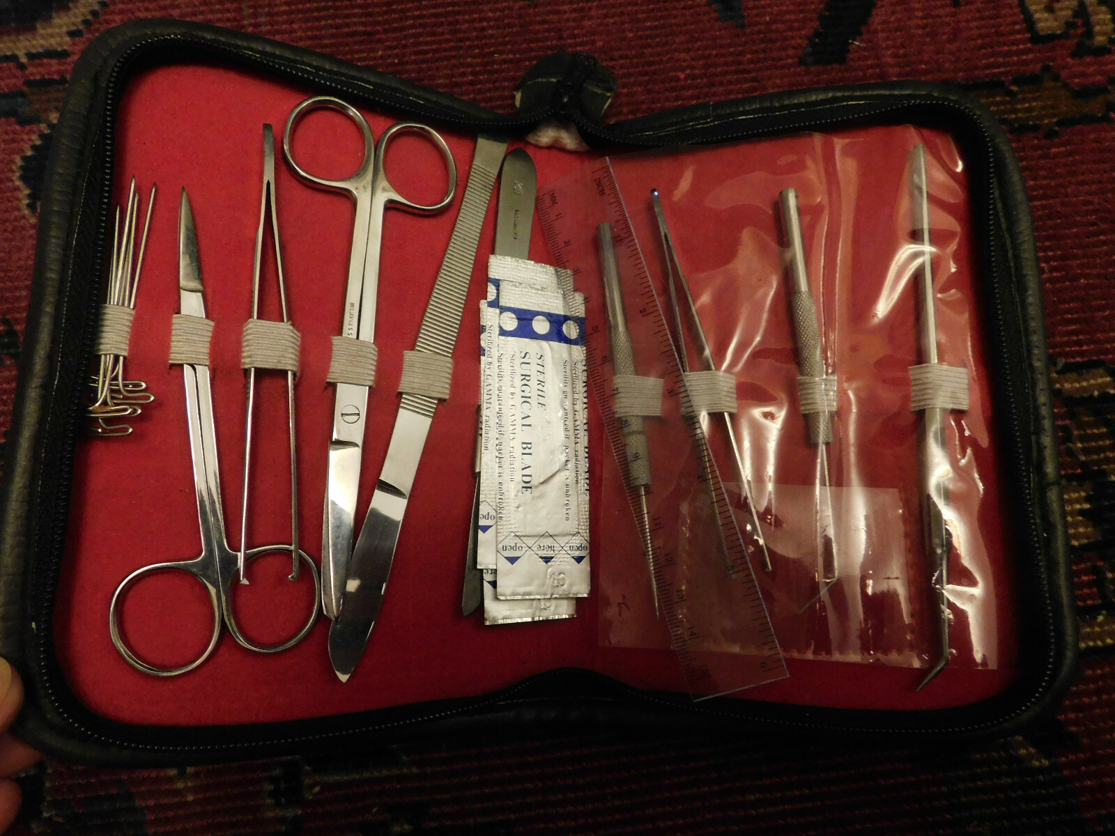 Vtg Kit Metal Surgery Instruments Travel Emergency in Case Scalpels Picks Pins +
