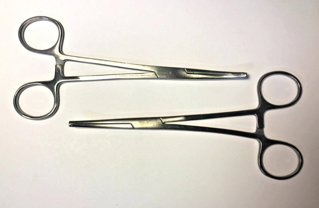Lot of 2 V. Mueller SU2810 Ochsner Artery Forceps Curved 6.25″