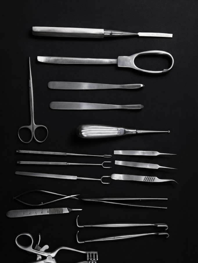 Basic Orthopedic Surgery Instrument Kit 18 Pcs Professional Grade