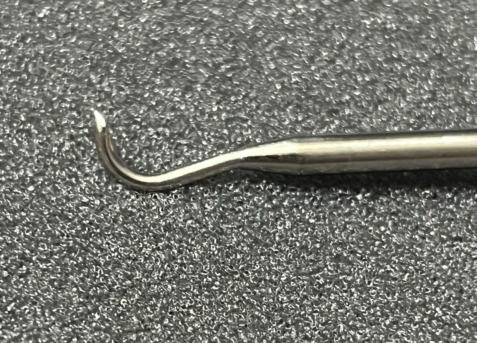 Shutt-Linvatec • Arthroscopic Suture Hook • Straight • 97.10015