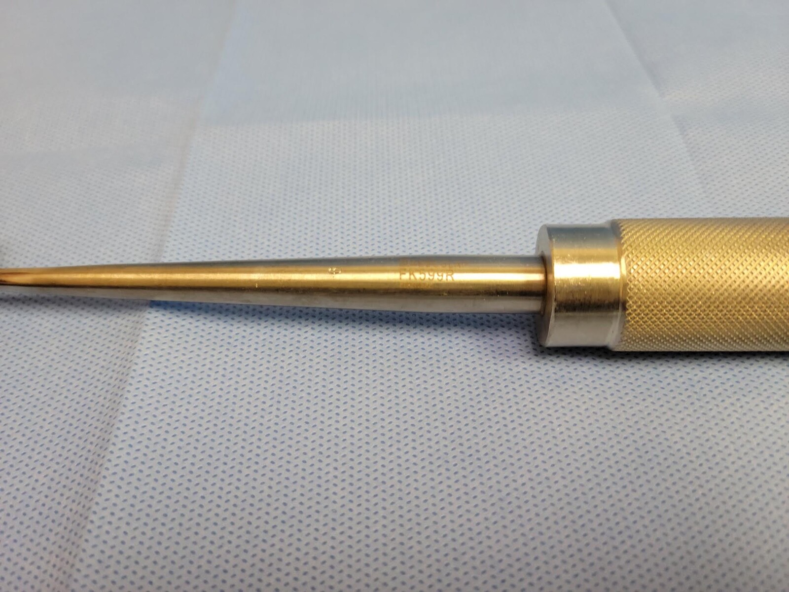 Aesculap FK599R Surgical Orthopedic 11″ Angled Cobb Curette
