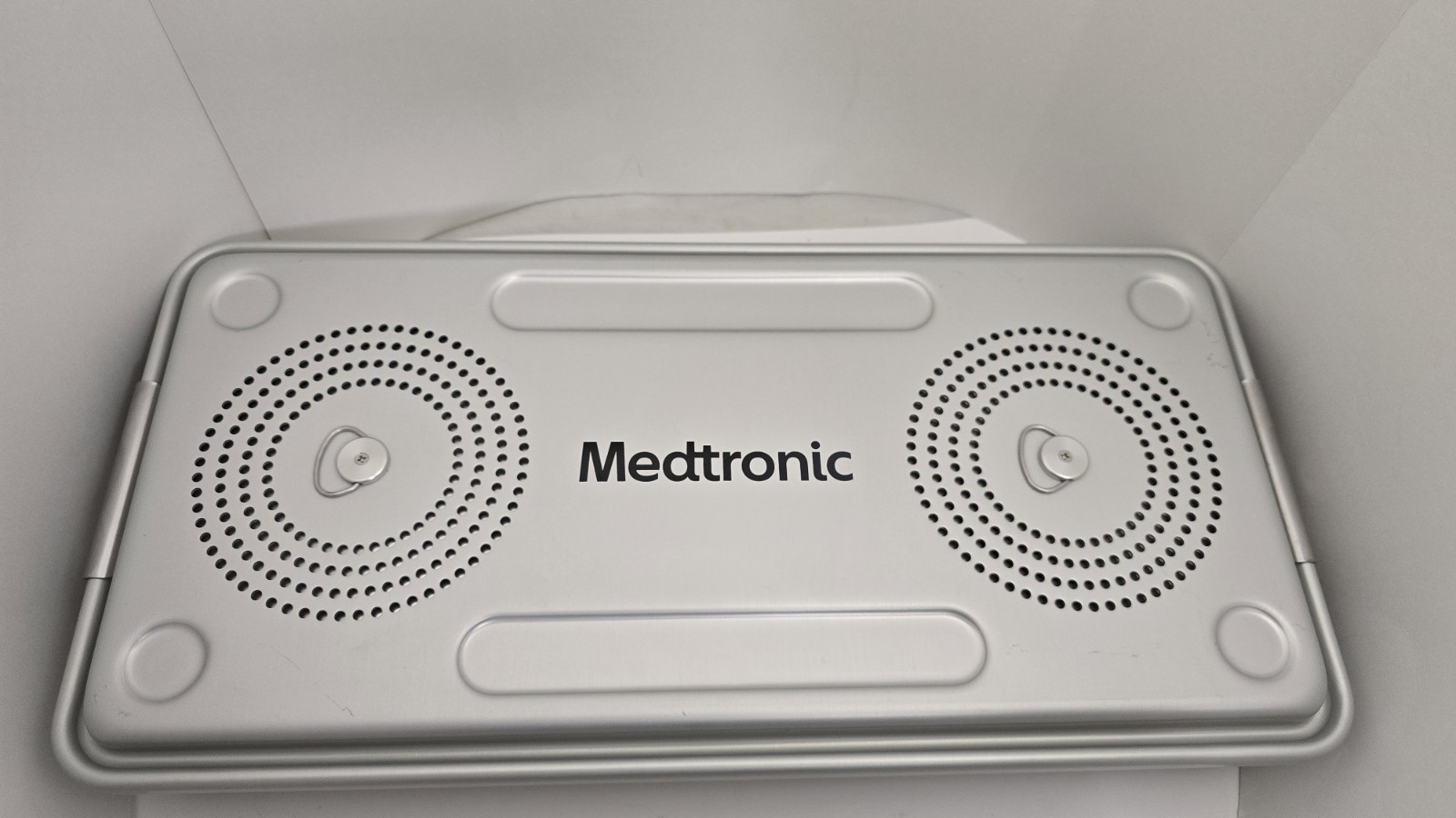 Medtronic 9733771 23″x12″X4″ Sterilization Case & Lid Stealth Station NO basket