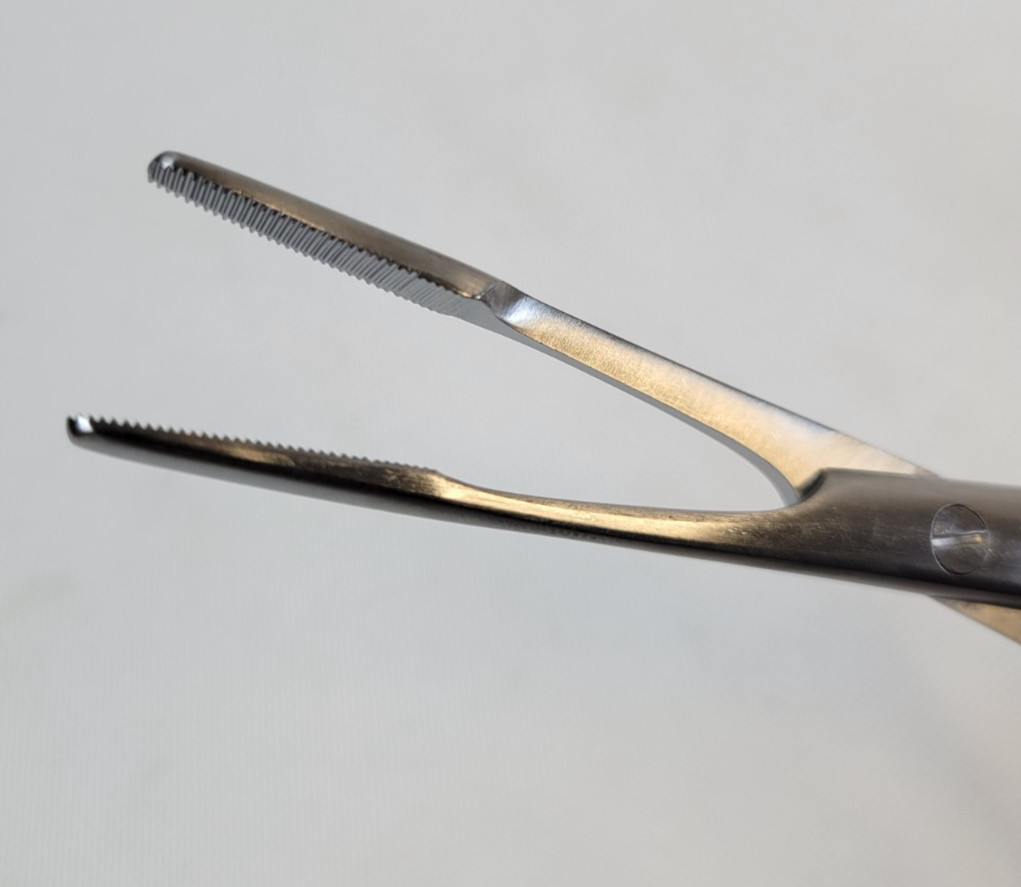 Millennium 1-22300 Hartman Nasal Dressing Forceps, Serrated Tips, 7.25″, ENT