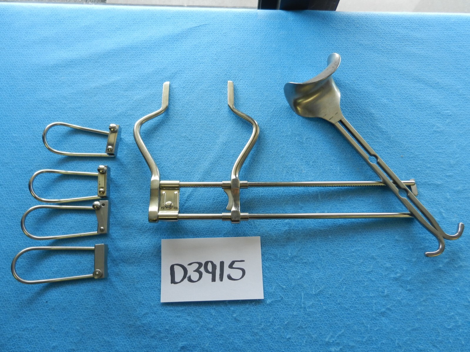 D3915 Grieshaber V. Mueller Surgical Balfour Retractor