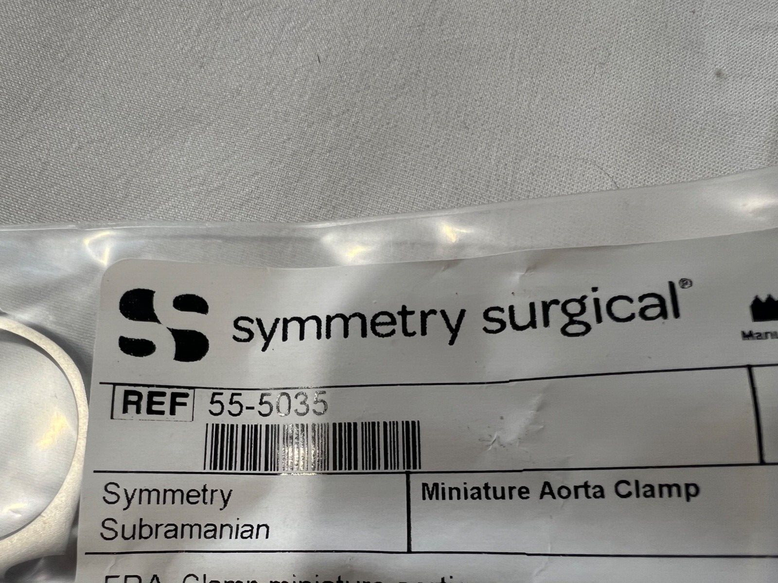 Symmetry Surgical 55-5035 Subramanian Mini Aorta Clamp 2.5mm Jaw X 5-3/4″ Length
