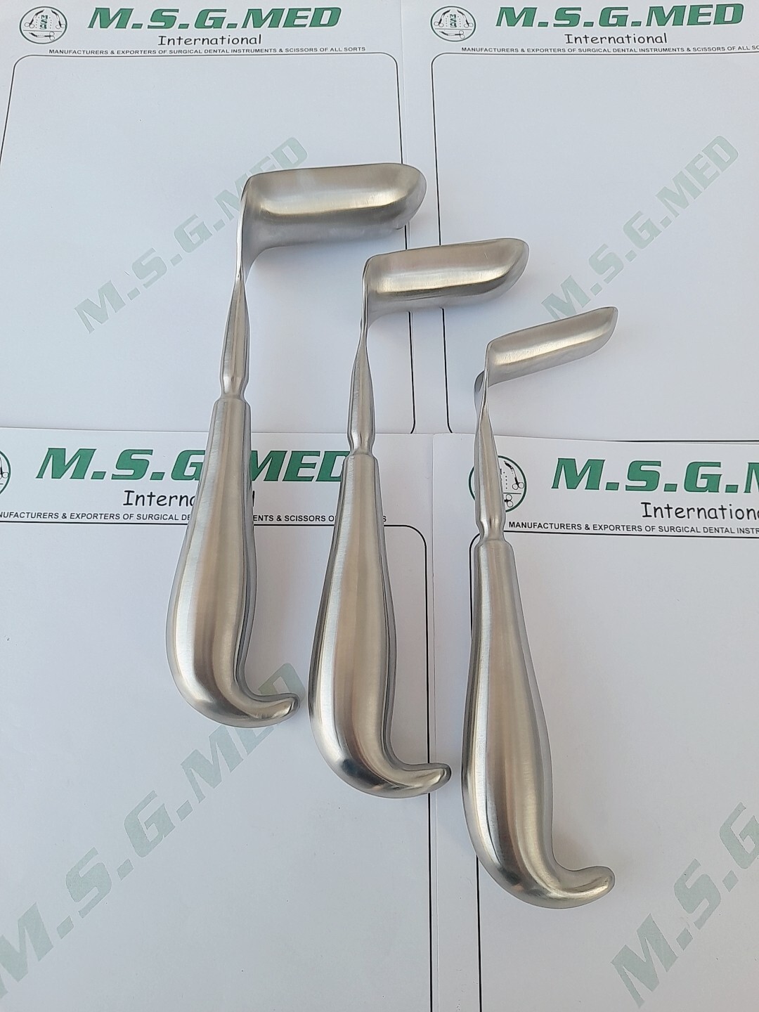 Surgical Hill-Ferguson Retractors Stainless Steel S,M,L 3PCS Set Offer