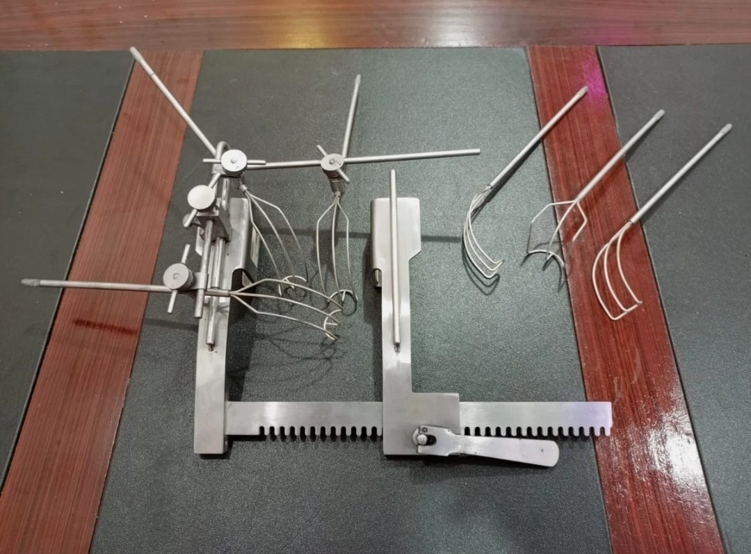 Cooley Cosgrove Mitral Retractor Surgical Complete Set High Quality Instruments