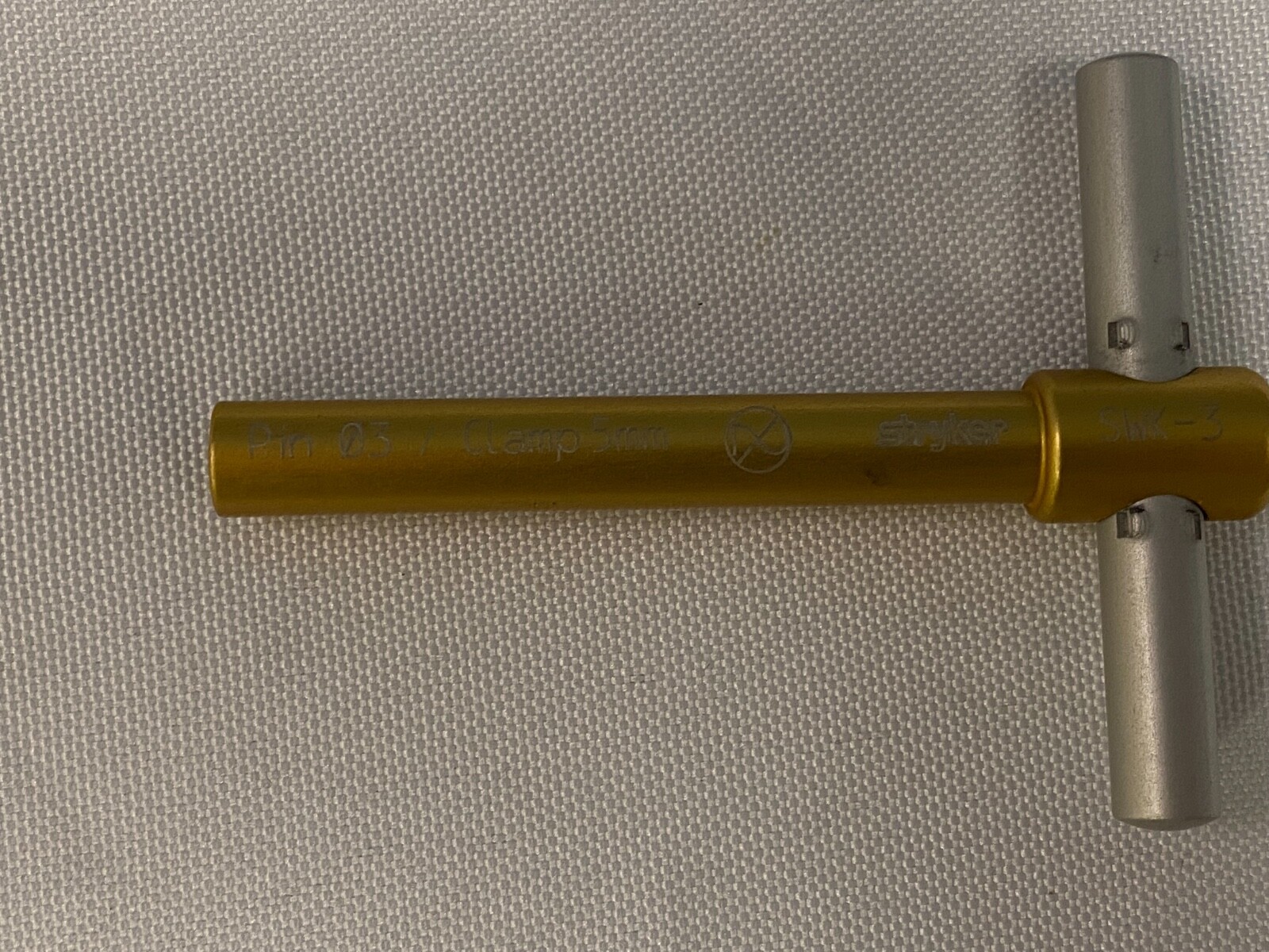 Stryker Swk-3 T-handle Screw & Pin Driver