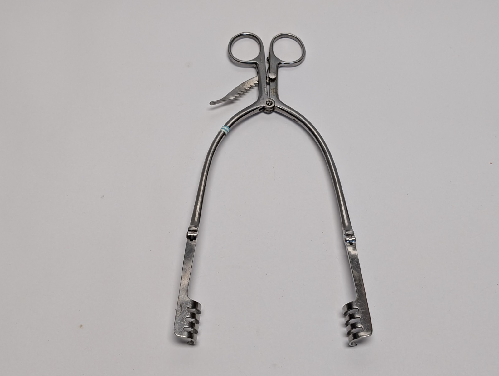 6 pcs. Assorted Surgical Retractor SKLAR LAWTON (USED).