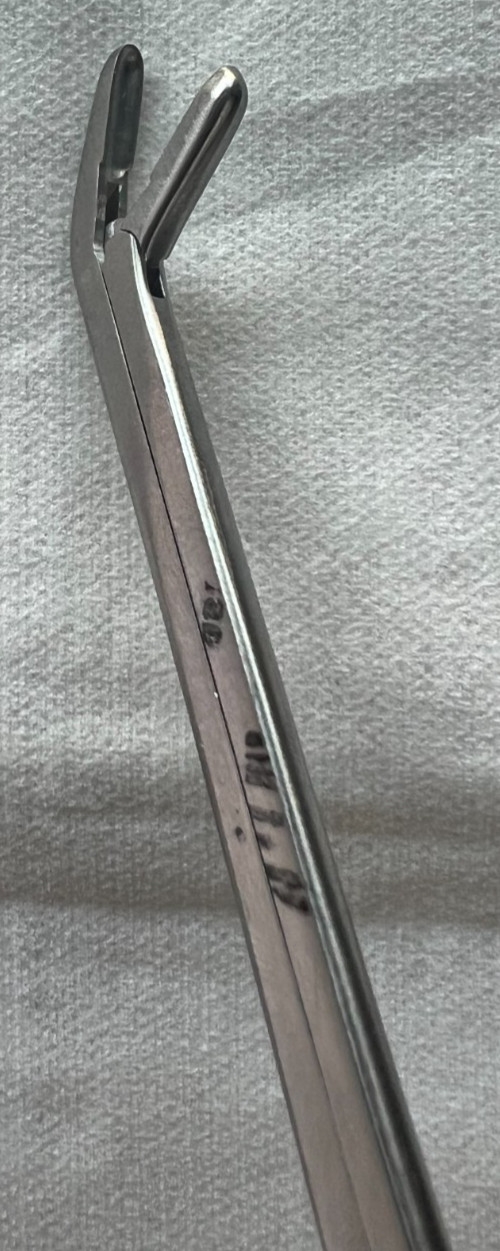 Medicon Cushing Rongeur For Intervertebral Discs 16 Cm/2 mm X 10 mm 30 degree UP