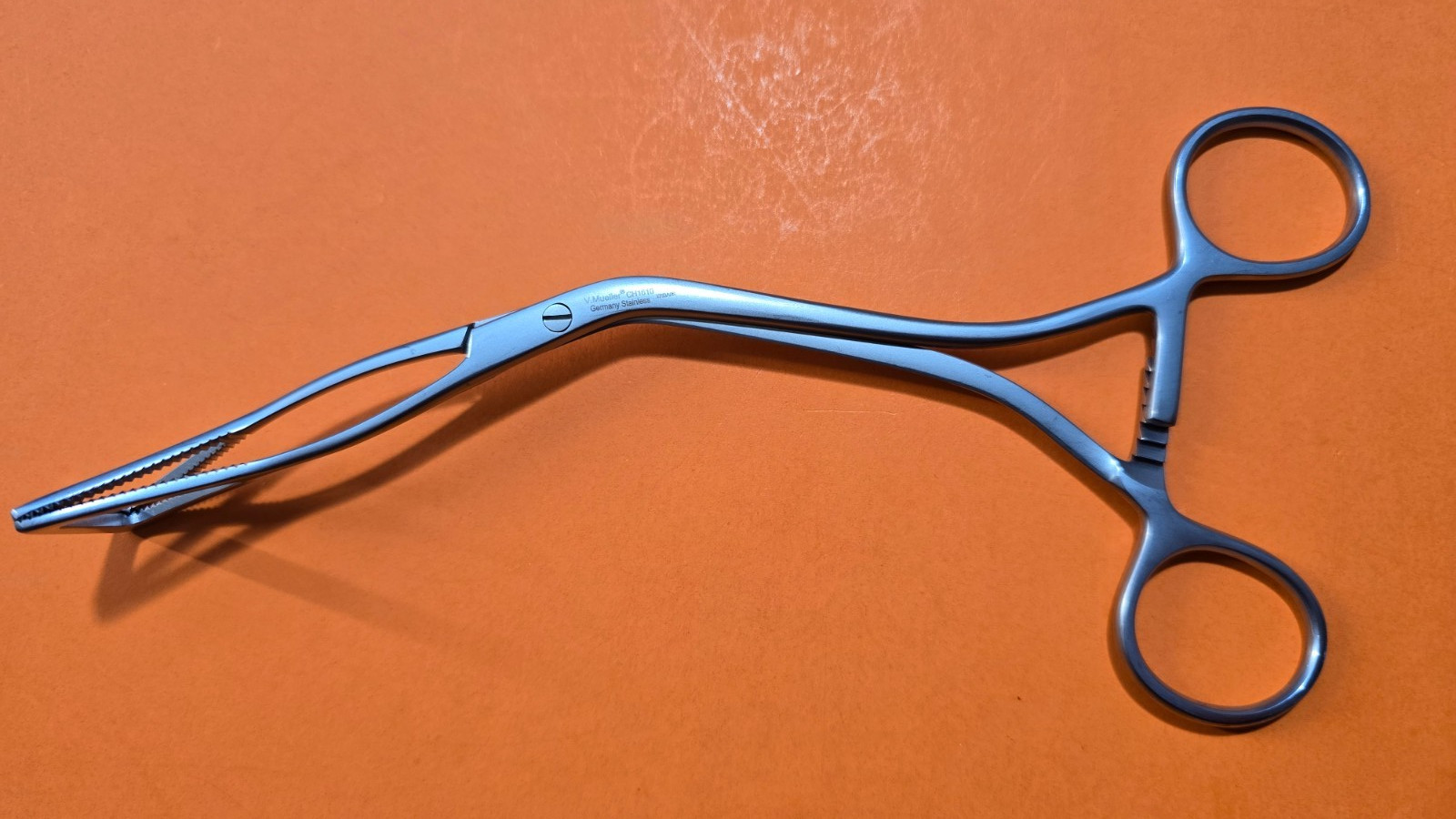 V.Mueller CH 1610 Surgical Lovelace Forceps 8″ Jaws 1″ wide