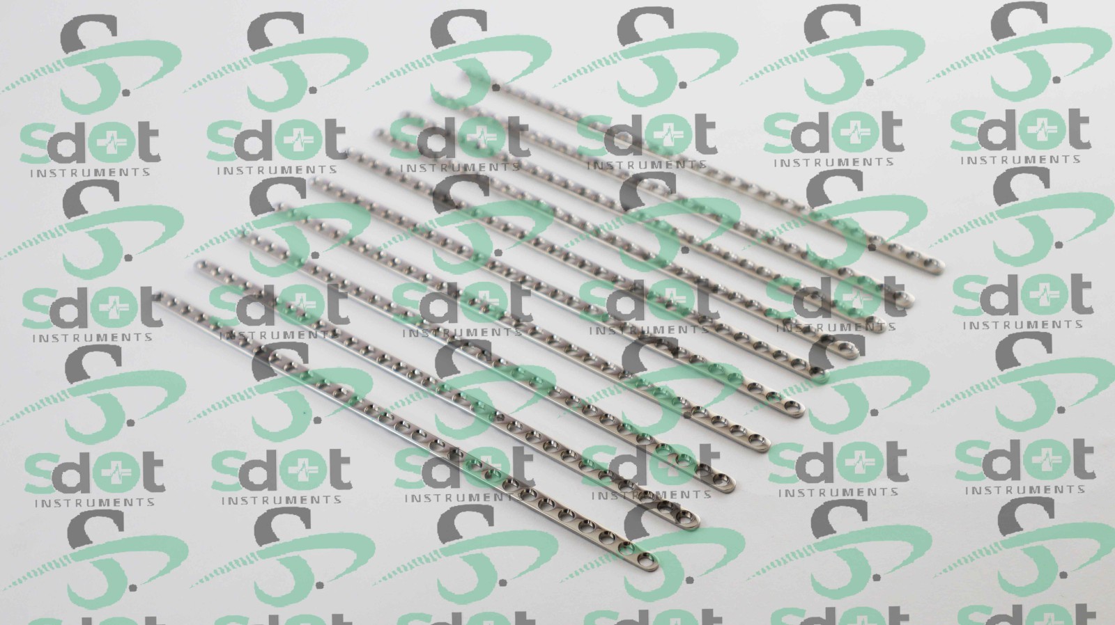 1.5mm Straight Cuttable Plate 30 Holes Non Locking 316L Steel By SdOt Instrument