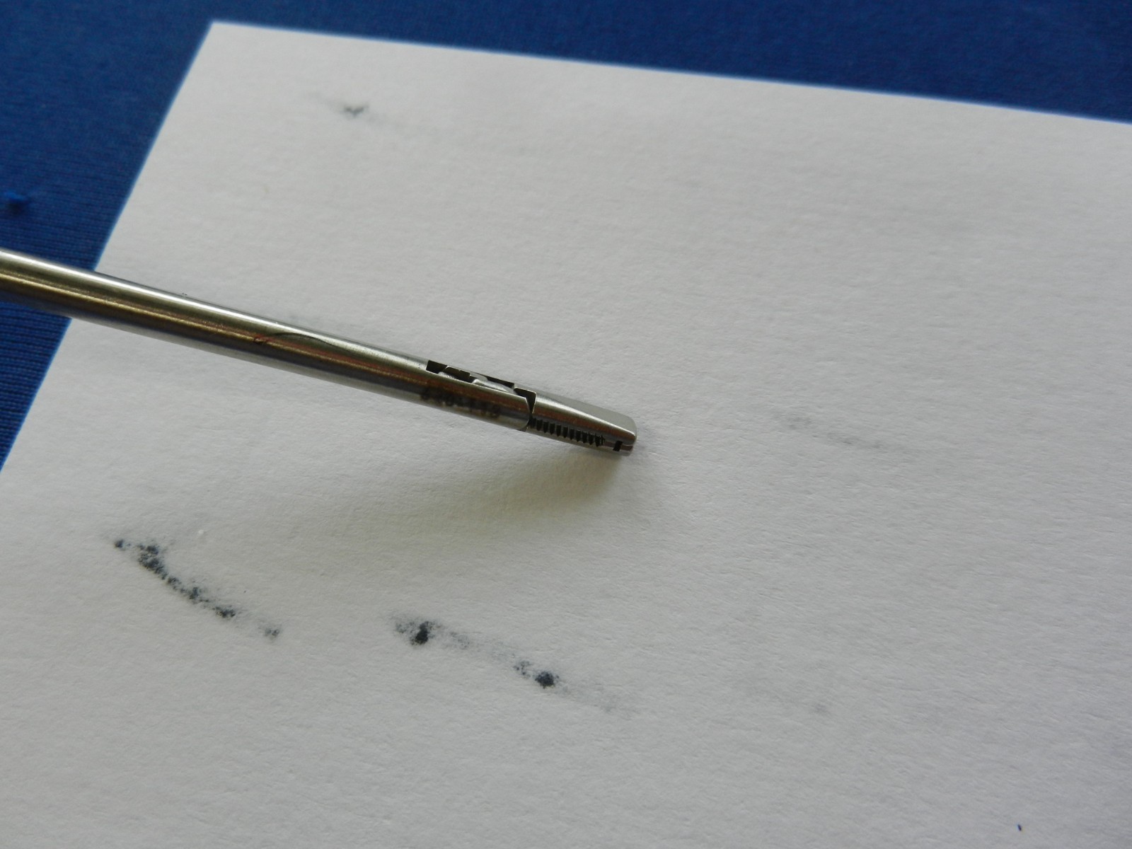 E7460 Jarit 630-113 Atrau-Allis Roto-Lok Grasping Forceps 3.5mm x 24cm
