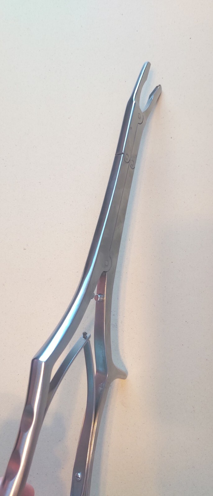 ALIF RONGEUR **KOROS USA** DOWN ANGLED, 4MM DOUBLE ACTION RONGEUR