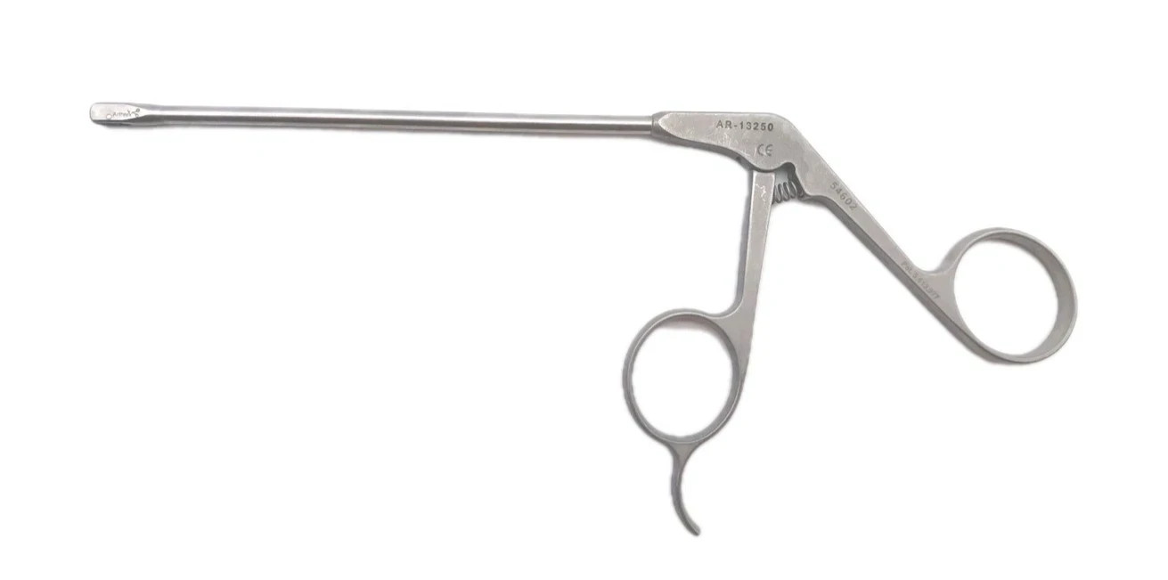 Arthrex AR-13250 FiberTape Suture Cutter
