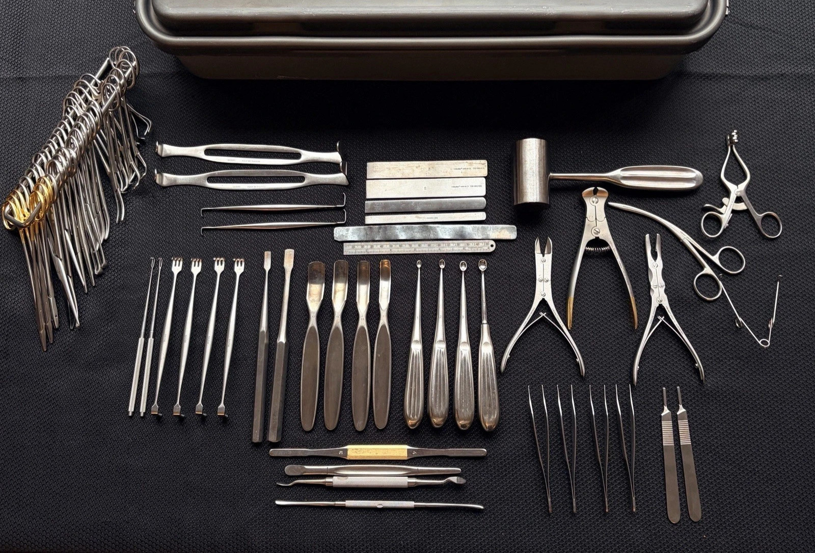 55 Piece V. Mueller Podiatry Instrument w/Tray