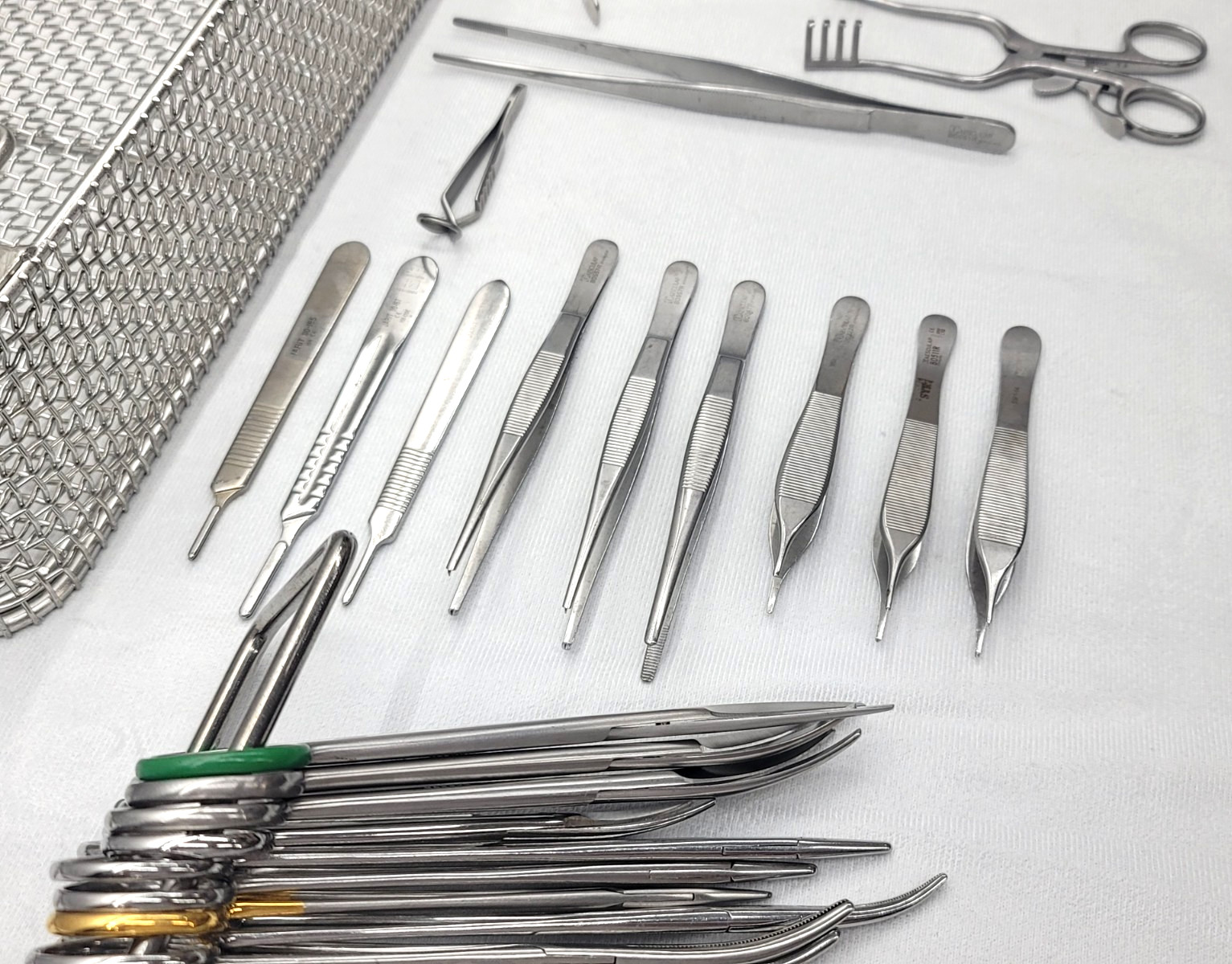 57 Piece General Surgical Set Aesculap Jarit with Basket