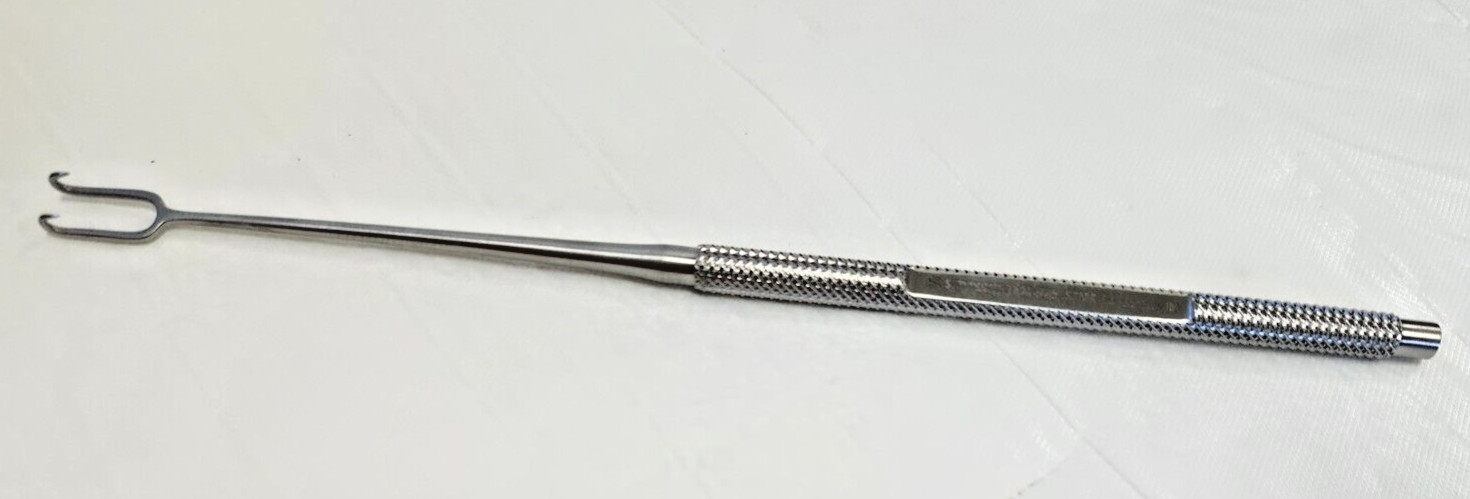 Symmetry 20-5005 Joseph Skin, Double-Prong, 5 mm Spread, 4.5 mm, 6-1/4″ w/ Case