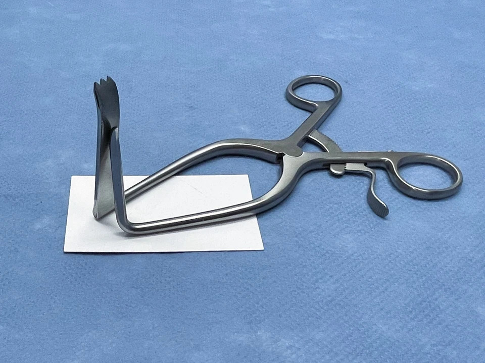 V. Mueller NL5391-004 Williams Retractor Discectomy, Right Hook, 7″