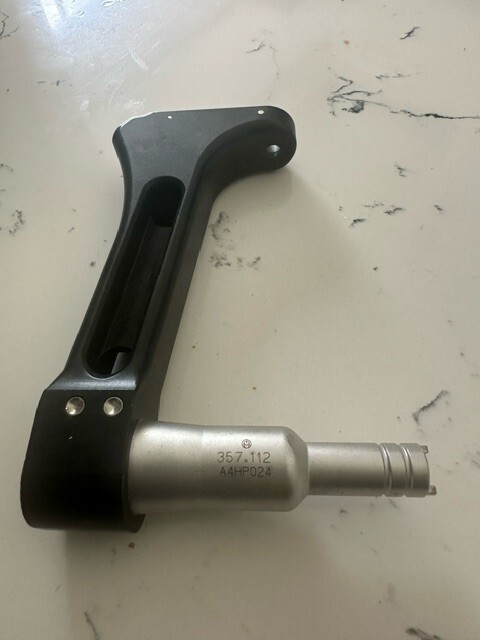 Sy357.112 Handle w/ 357.096 Aiming Arm US100