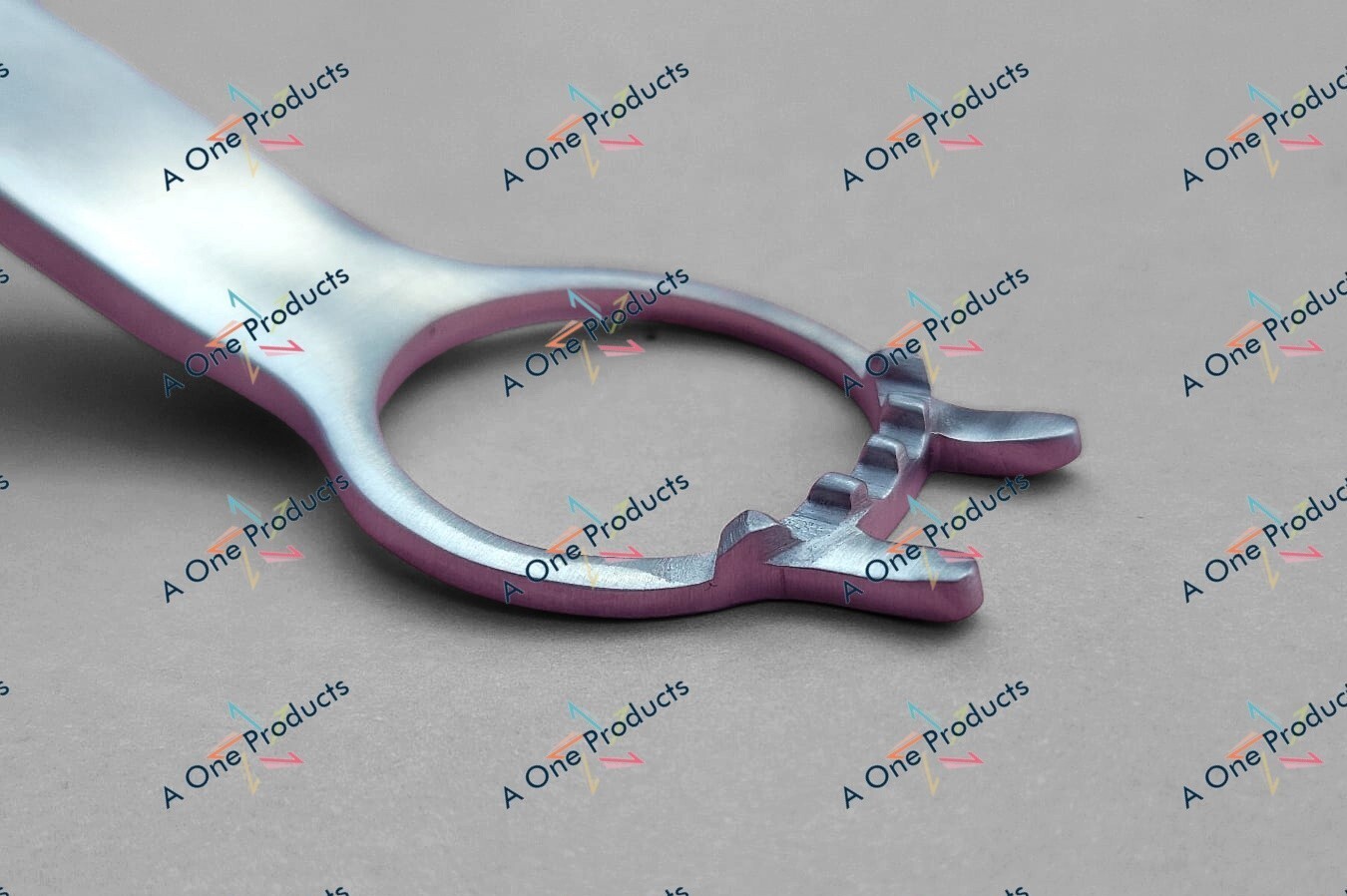 Access Glenoid Retractor Hole Diameter 30 x 36mmO/L 13.5″ Shoulder Orthopedic