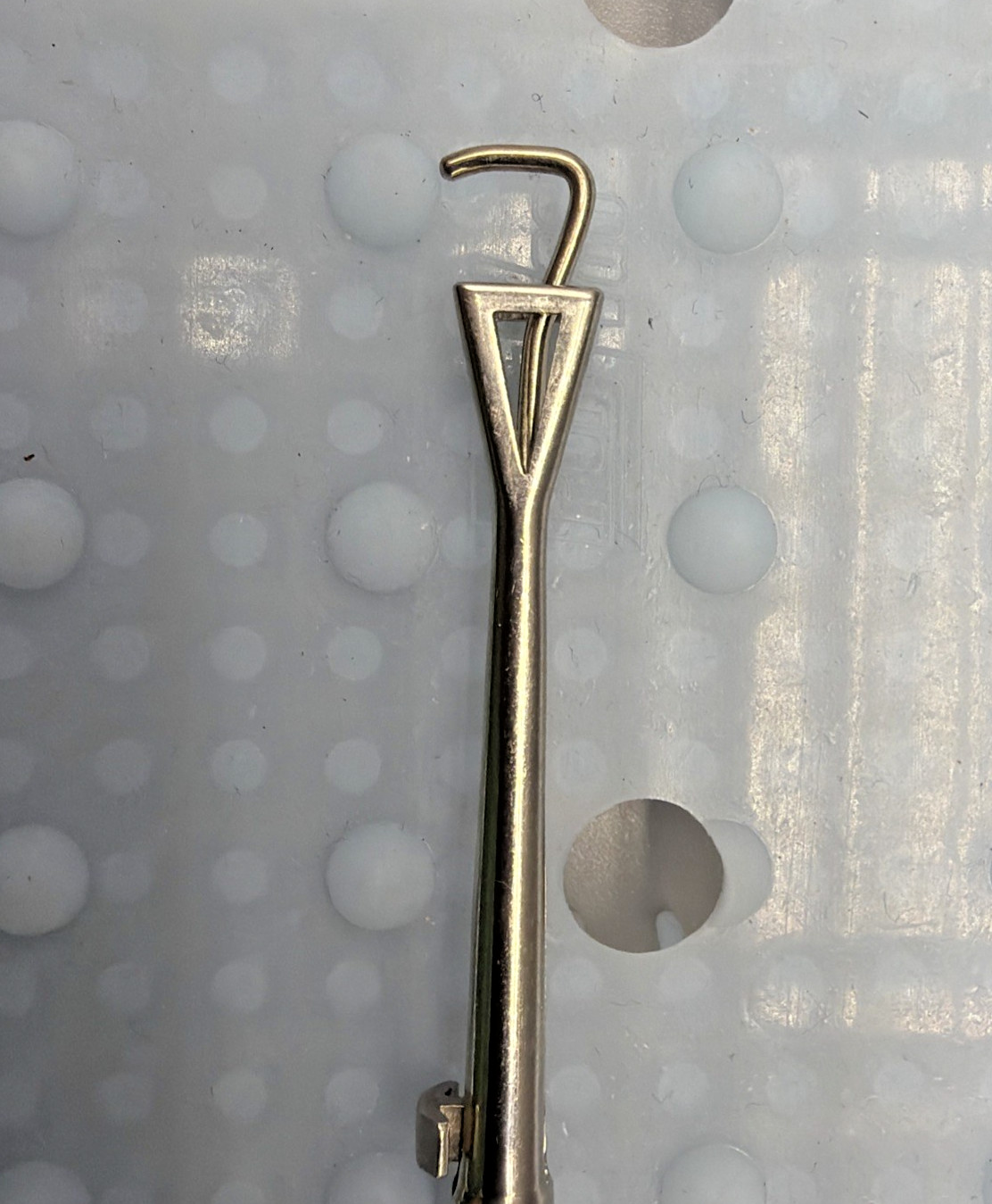 Ambler Surgical 7204E Surgical Instrument