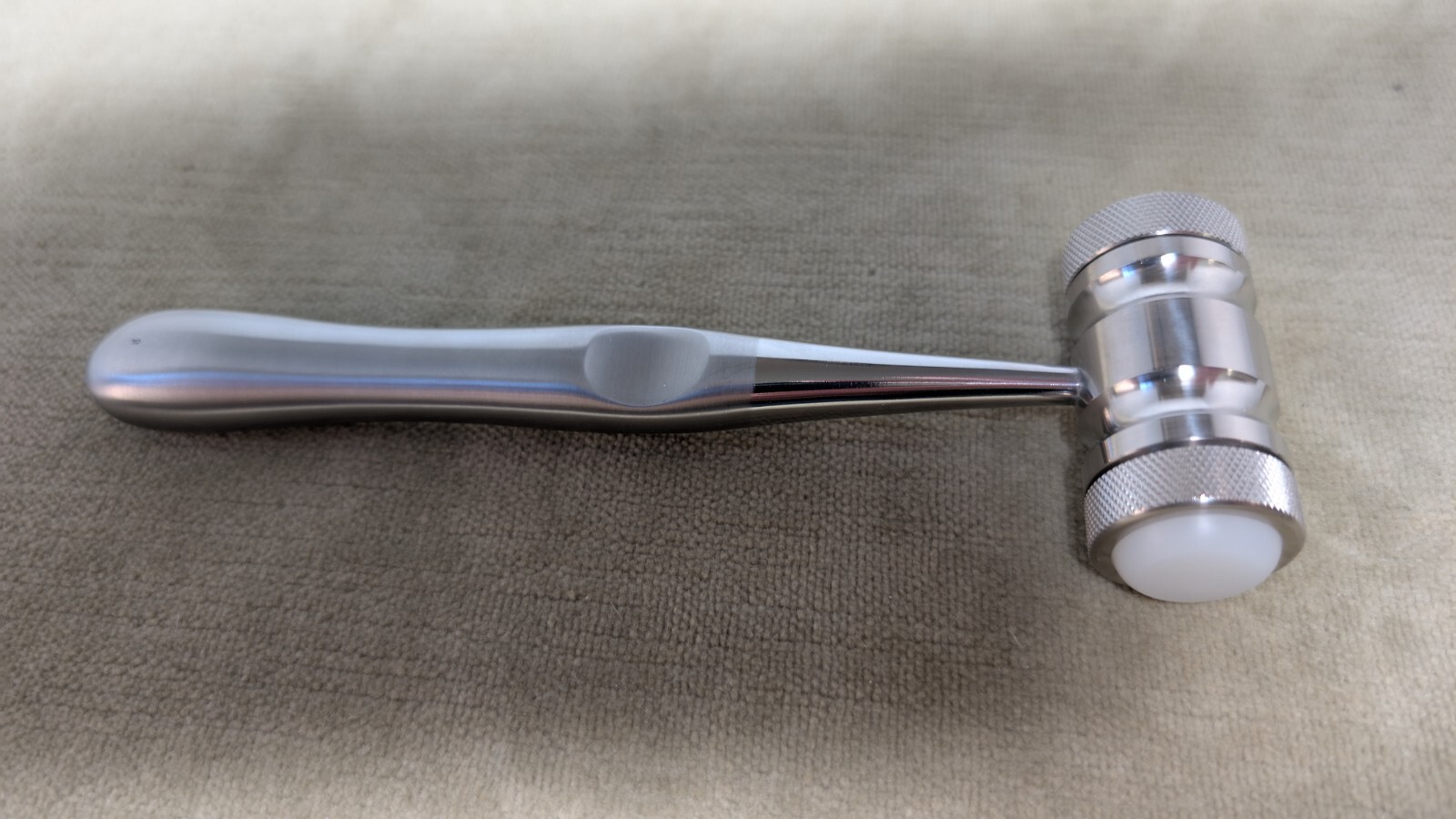 Salvin Mallet – Medical Hammer with Nylon Discs/Plastic Tips MEAD