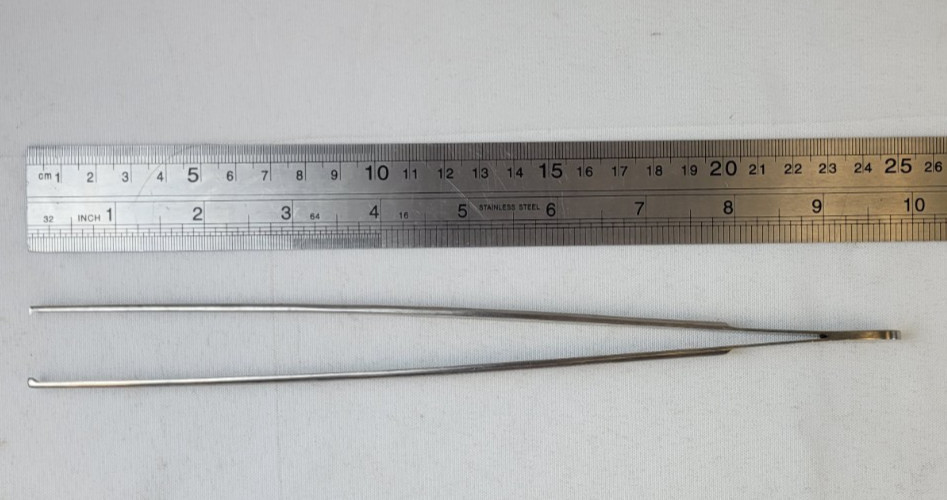 V. Mueller SU2337 Tissue Forceps, 25 cm, 1×2 Teeth w/ Smooth Jaws