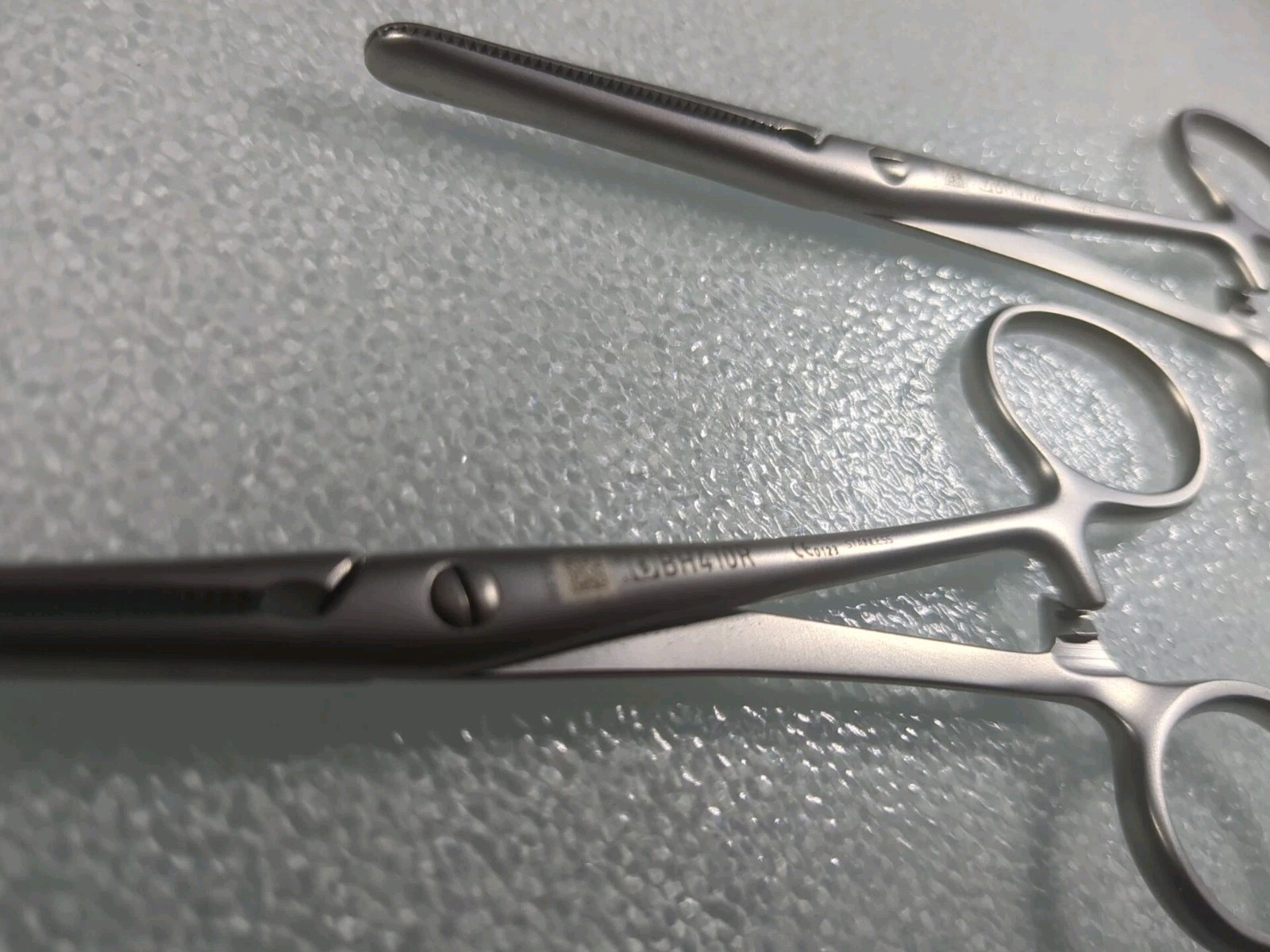 Lot of 2 Aesculap BH410R Hemostatic Forceps