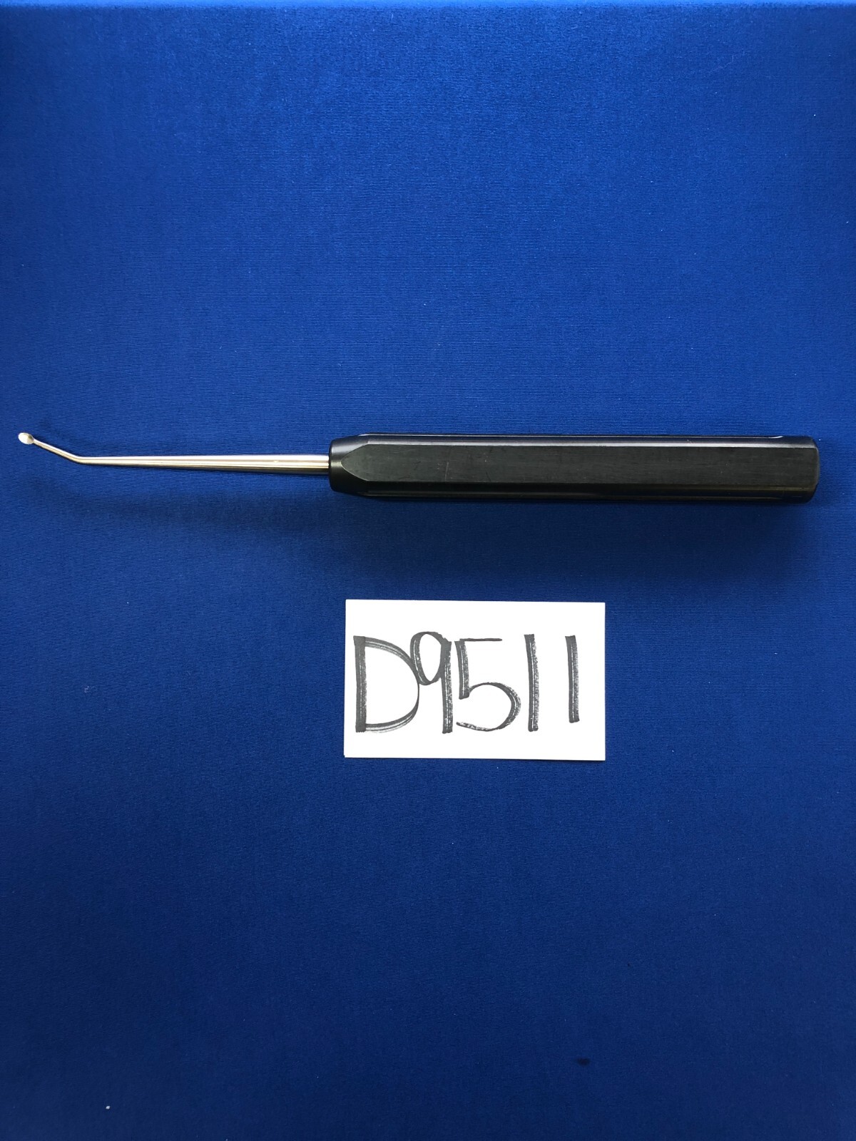 D9511 Life Instruments 710-1502-3 Lateral Angle Curette Size 2 , Right