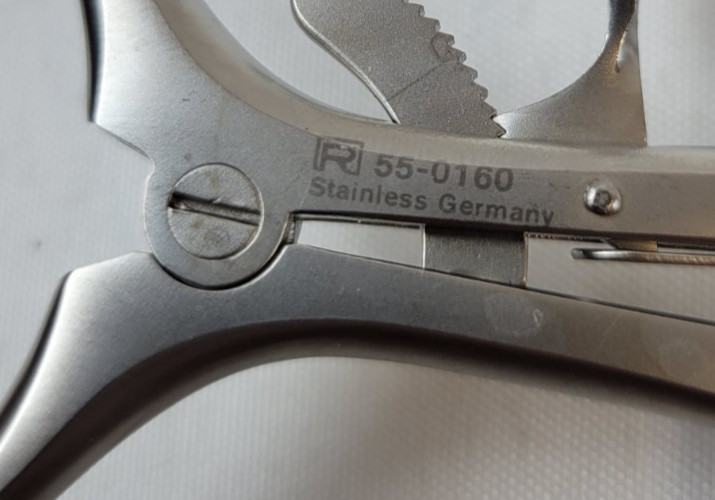Richards 55-0160 Weitlaner Retractor