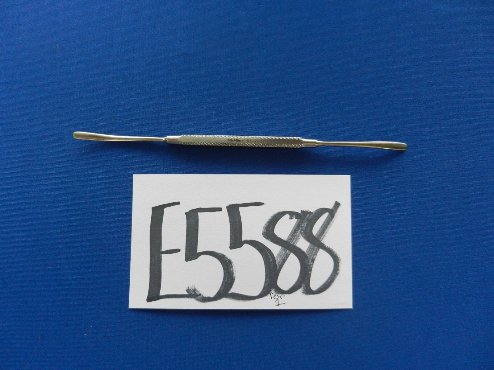 E5588 SSI Ultra 55-7027 Freer Double Ended Elevator 4.5mm Wide x 7.5″ Length
