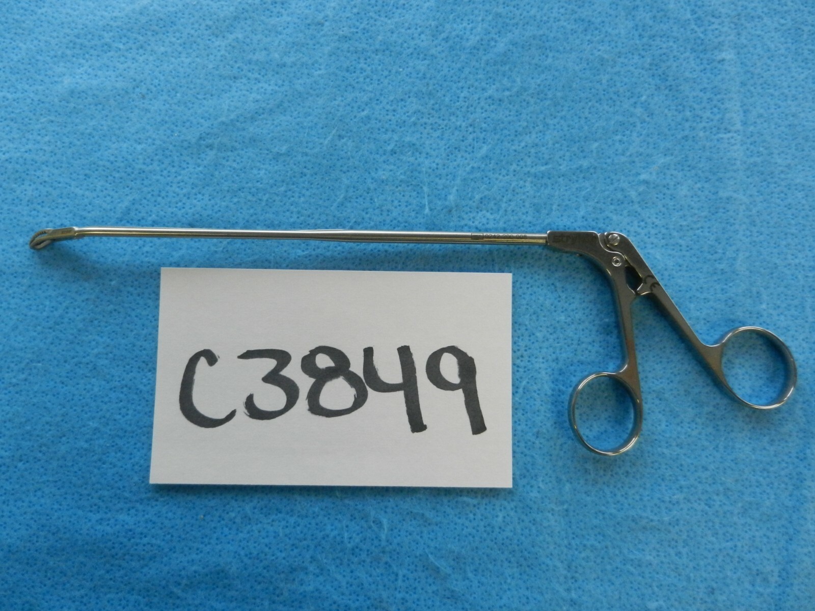 Stryker Surgical Orthopedic 4mm Right Hip Grasper 0242-200-008