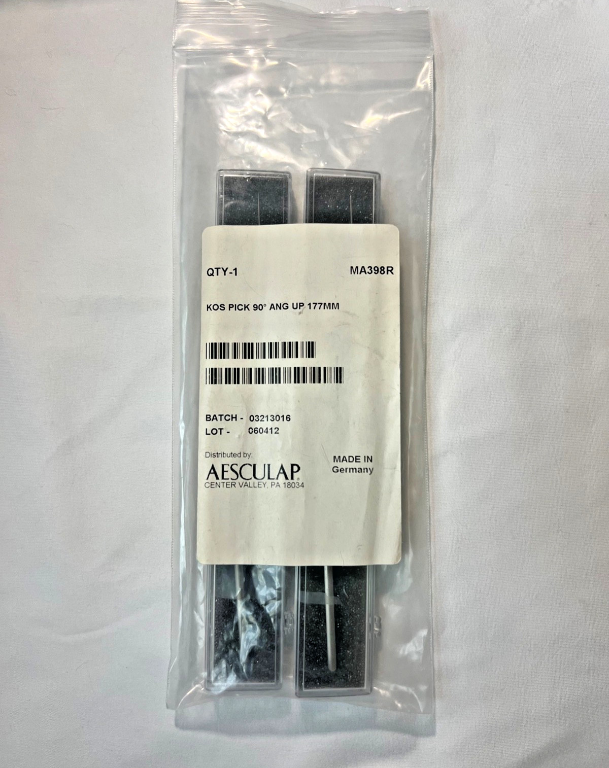 Aesculap MA360R Barraquer Micro Needle Holder Curved w/Out Ratchet 5″ Length